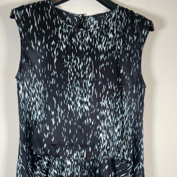 Theory Rikina Flame Silk Chiffon Sleeveless Drape Shift Dress Womens Sz 8 - Picture 4 of 14